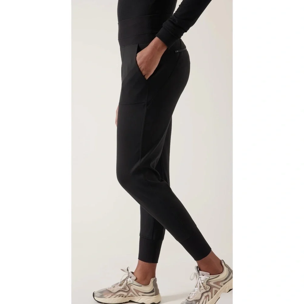 Athleta Black Sculptek Light Athleisure Workout Venice Jogger Pants 597888 EUC S